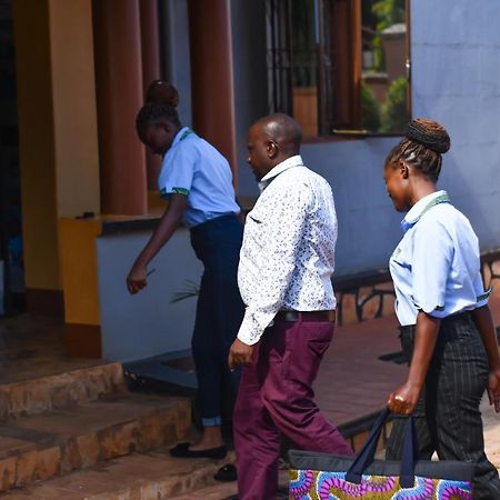 Jinja Grand Hotel Exterior photo